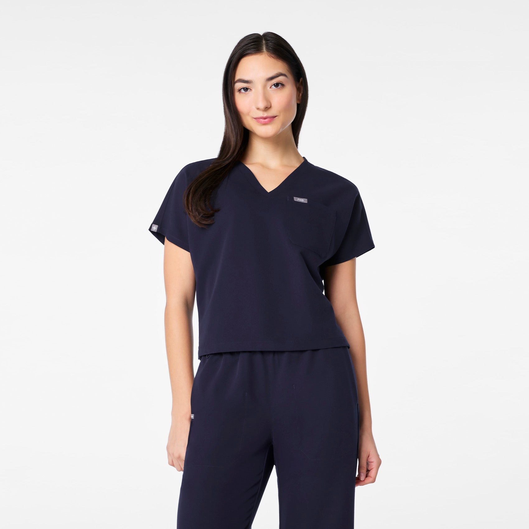 FIGS Arua Cropped V-Neck One-Pocket Scrub Top - Image 5