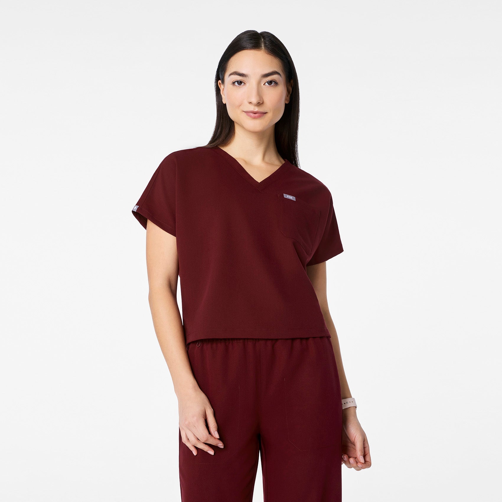 FIGS Arua Cropped V-Neck One-Pocket Scrub Top - Image 7