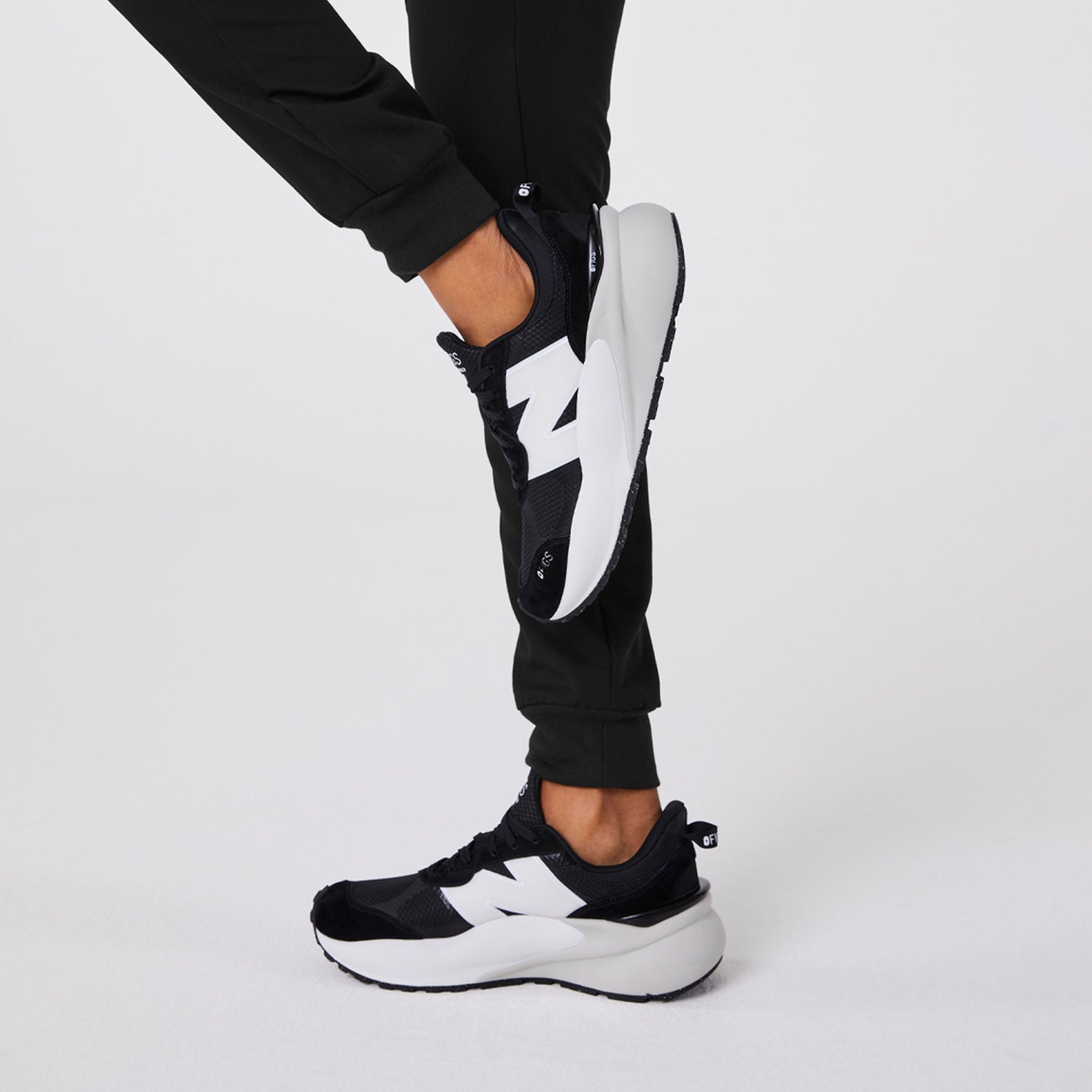 FIGS New Balance 3447 Healthcare Apparel - Image 17