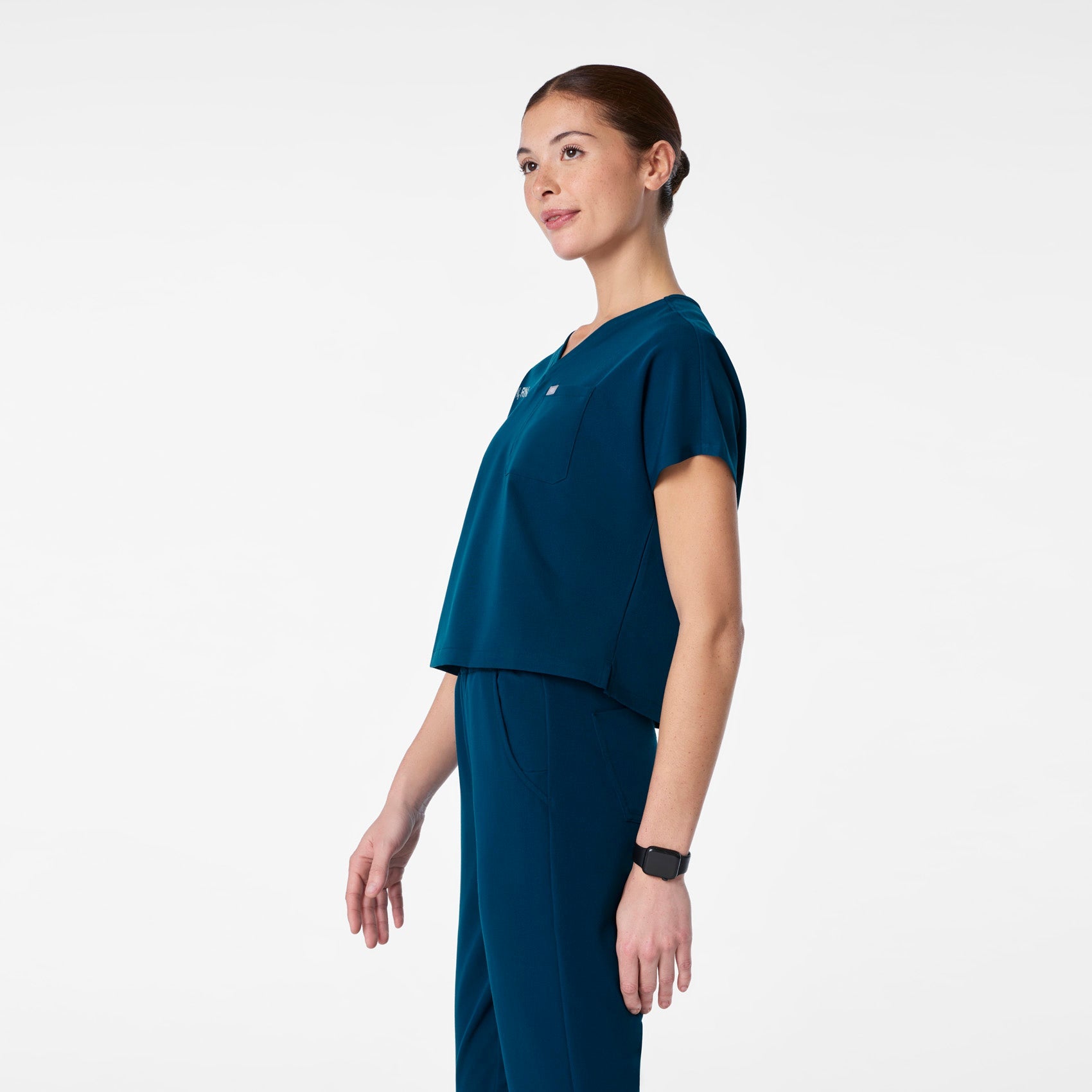 FIGS Arua Cropped V-Neck One-Pocket Scrub Top - Image 4