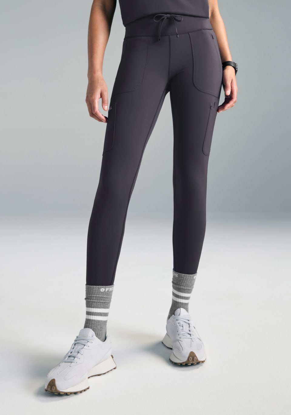 FIGS High Waisted Ashland ScrubLegging - Image 13