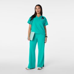 Alternative view of FIGS Pagosa Relaxed V-Neck Scrub Top
