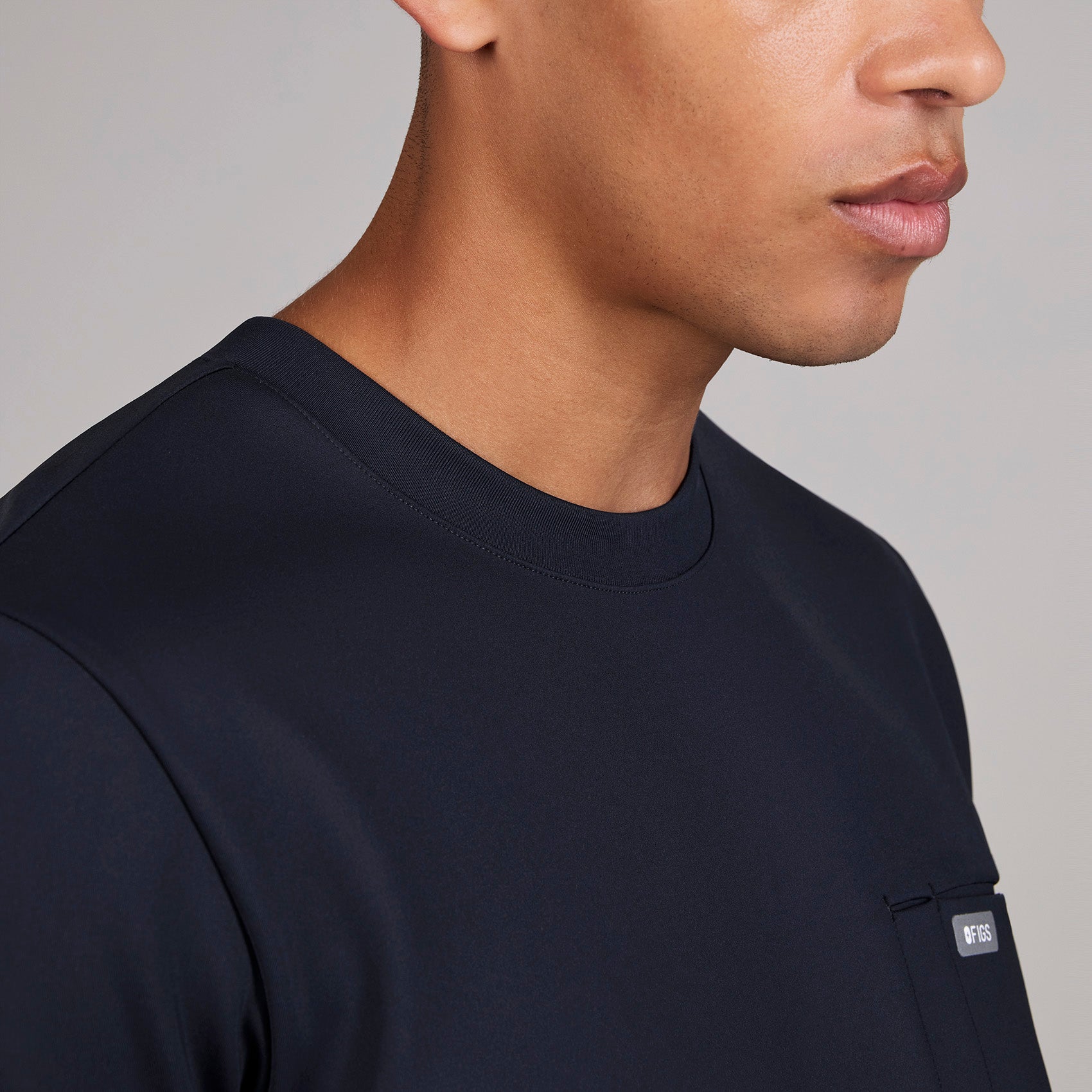 FIGS Darien FORMx Crewneck Scrub Top - Image 10
