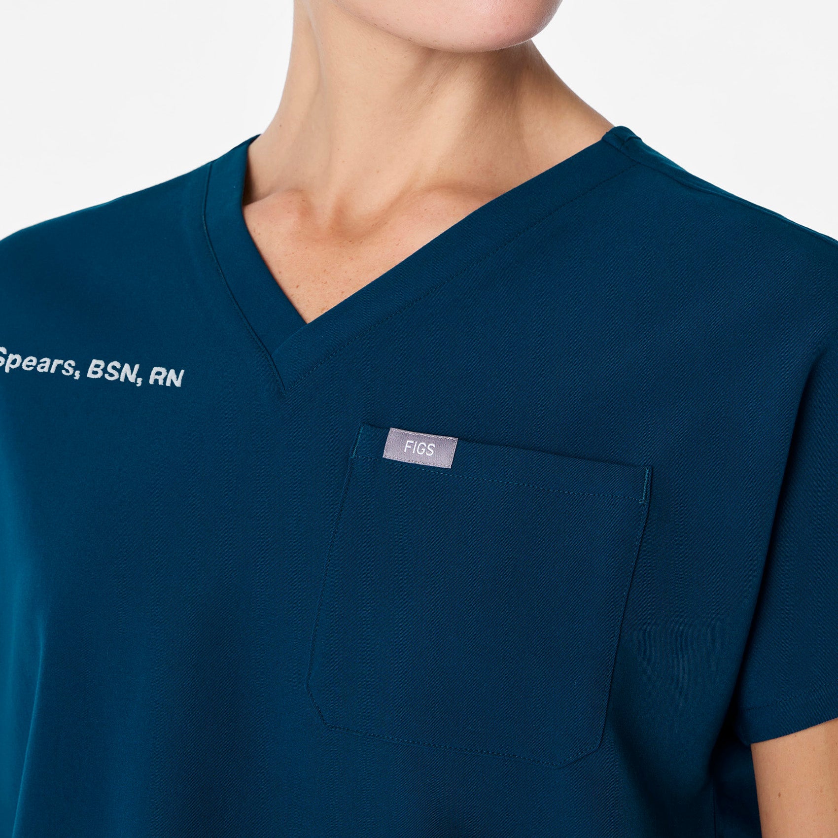 FIGS Arua Cropped V-Neck One-Pocket Scrub Top - Image 8