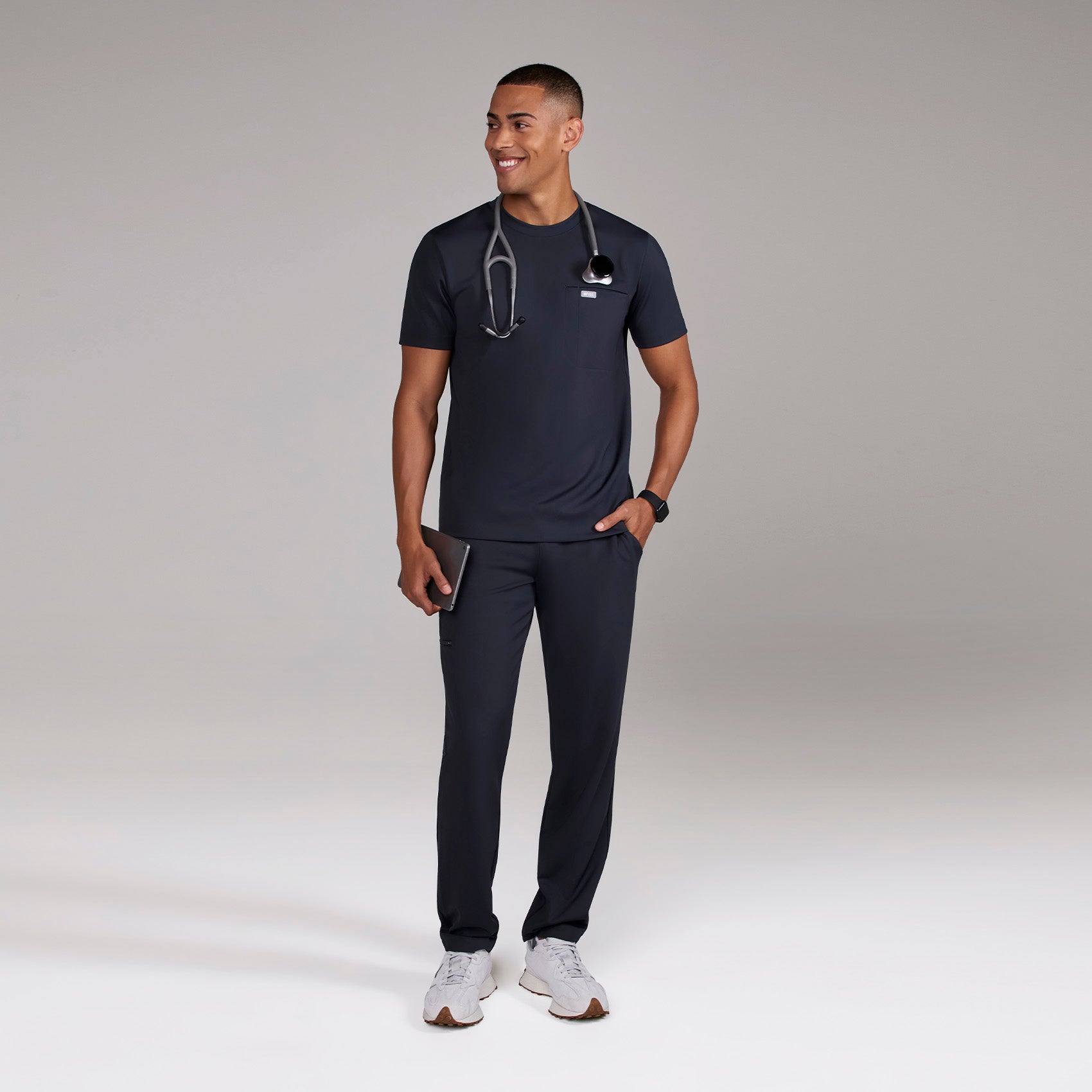 FIGS Darien FORMx Crewneck Scrub Top - Image 2